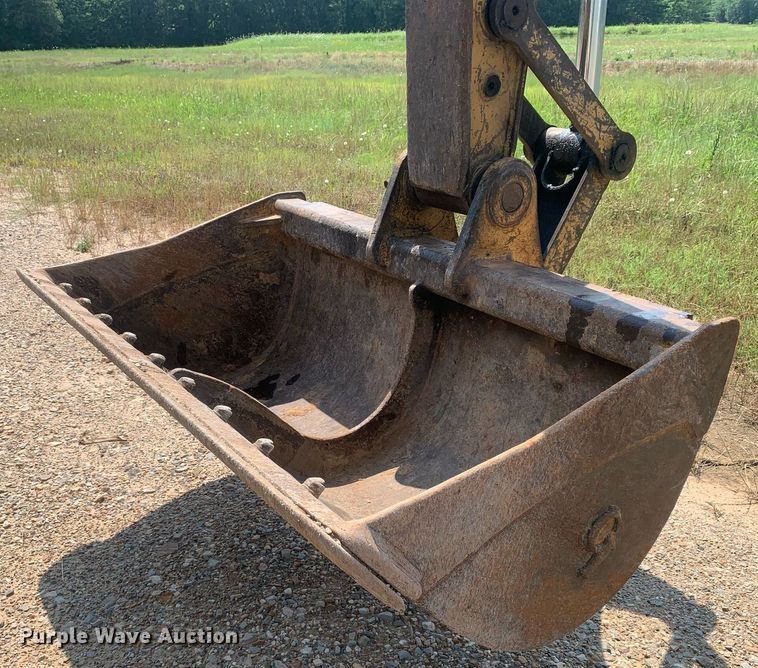 image for item LH9660 1991 Caterpillar E120B  excavator