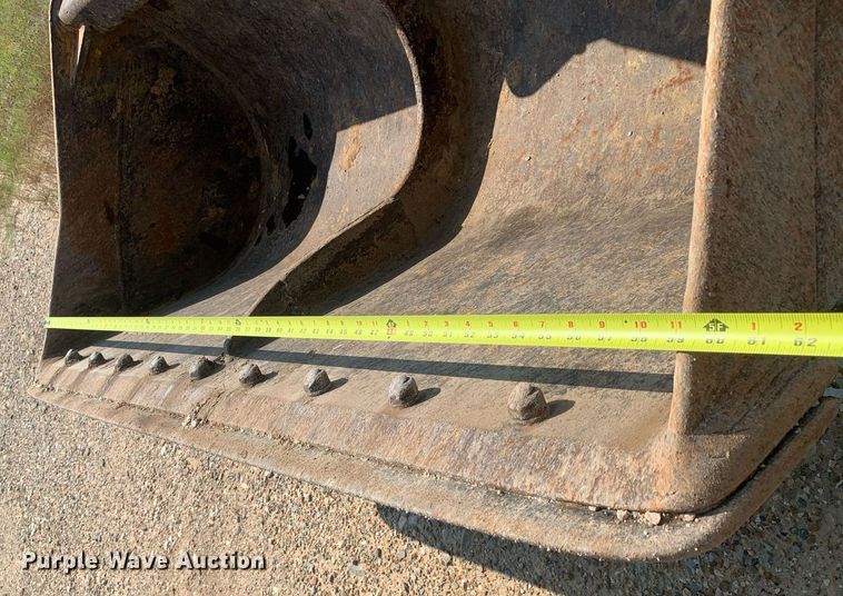 image for item LH9660 1991 Caterpillar E120B  excavator