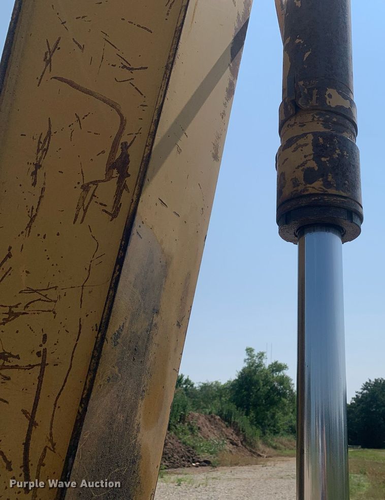 image for item LH9660 1991 Caterpillar E120B  excavator