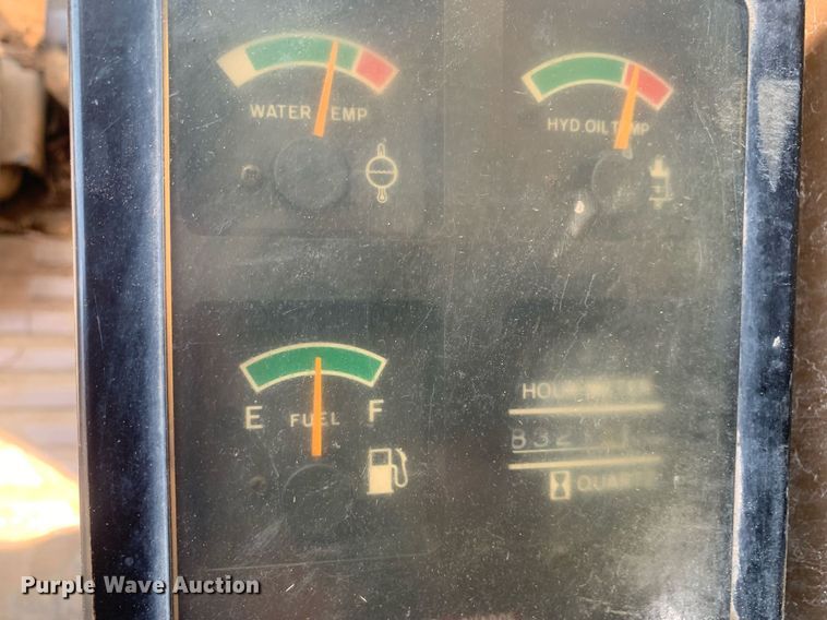 image for item LH9660 1991 Caterpillar E120B  excavator