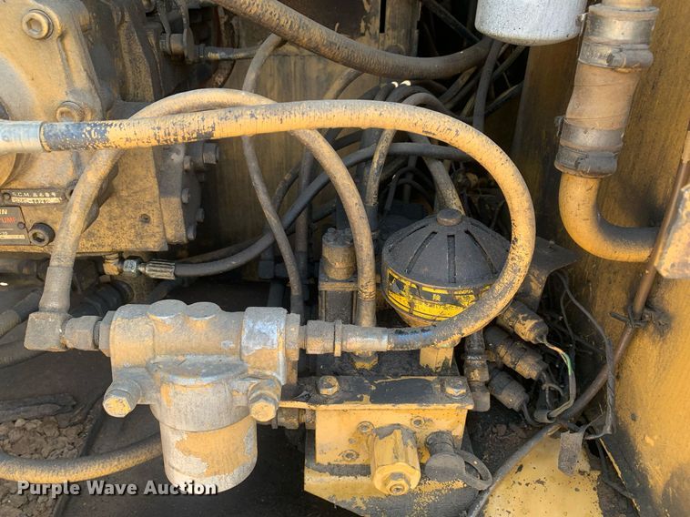 image for item LH9660 1991 Caterpillar E120B  excavator