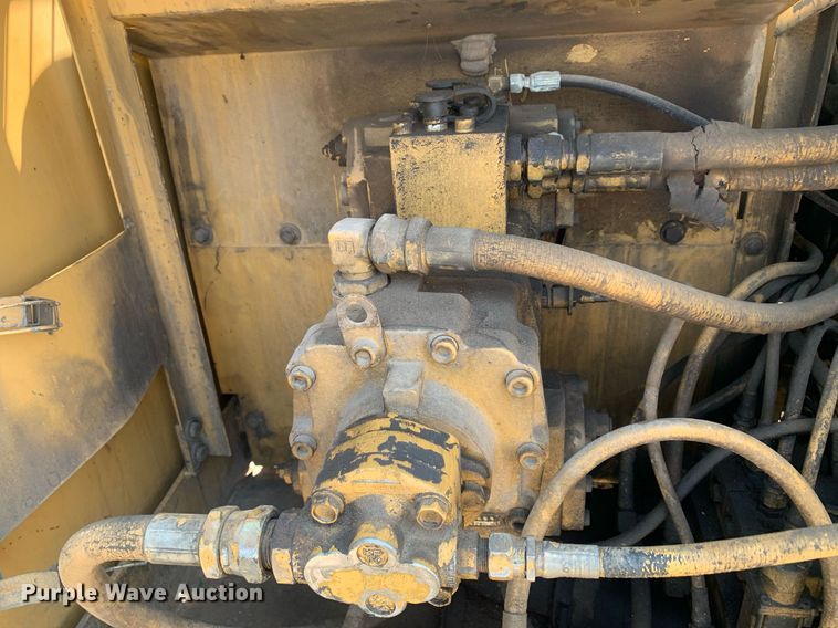 image for item LH9660 1991 Caterpillar E120B  excavator