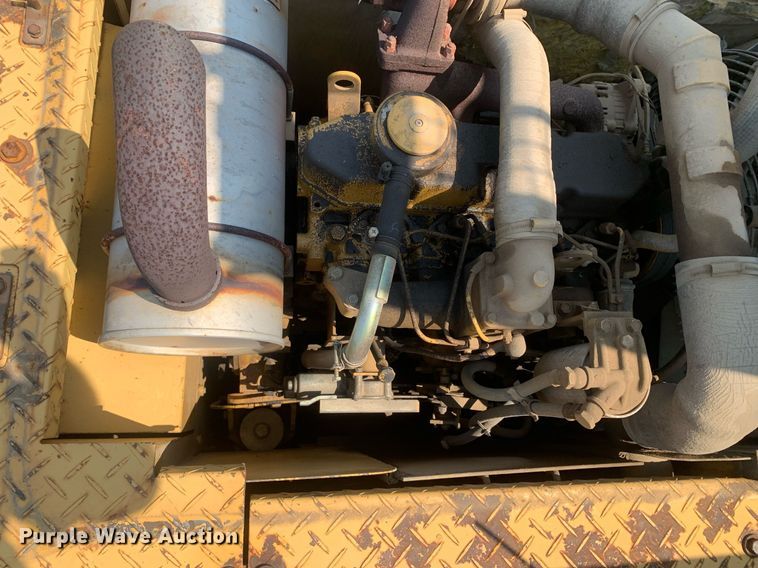 image for item LH9660 1991 Caterpillar E120B  excavator