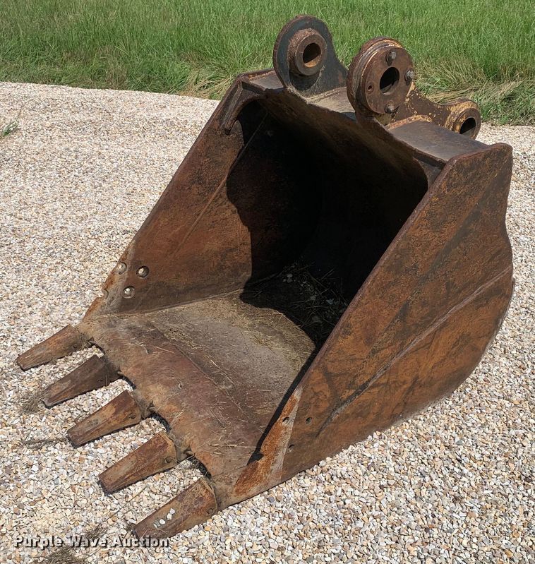 image for item LH9661 Excavator bucket