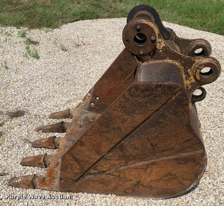 image for item LH9661 Excavator bucket