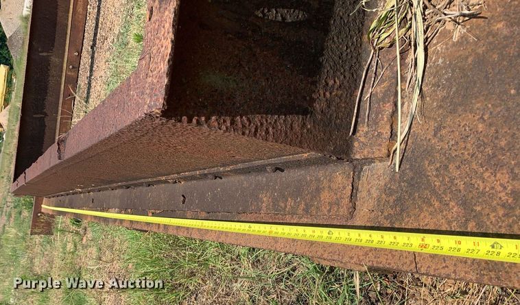 image for item LH9662 (3) bridge supports