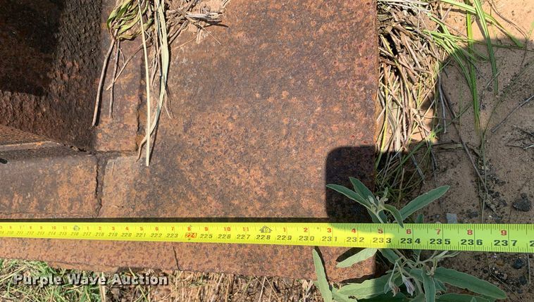 image for item LH9662 (3) bridge supports