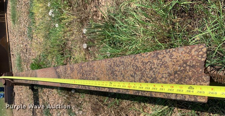 image for item LH9662 (3) bridge supports