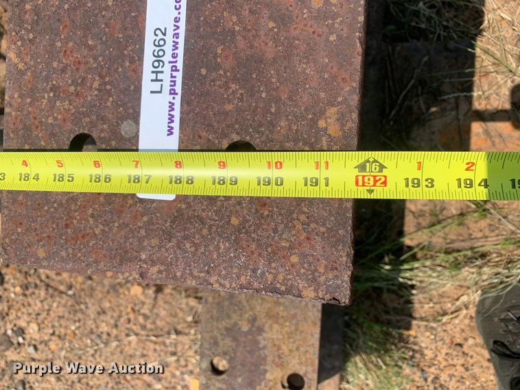 image for item LH9662 (3) bridge supports