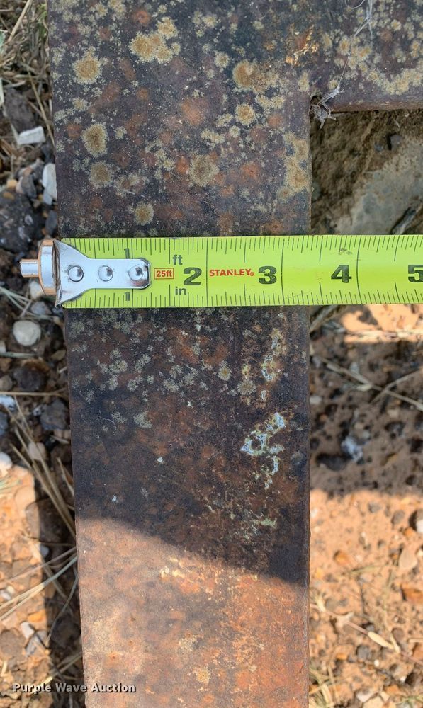 image for item LH9663 (3) bridge supports