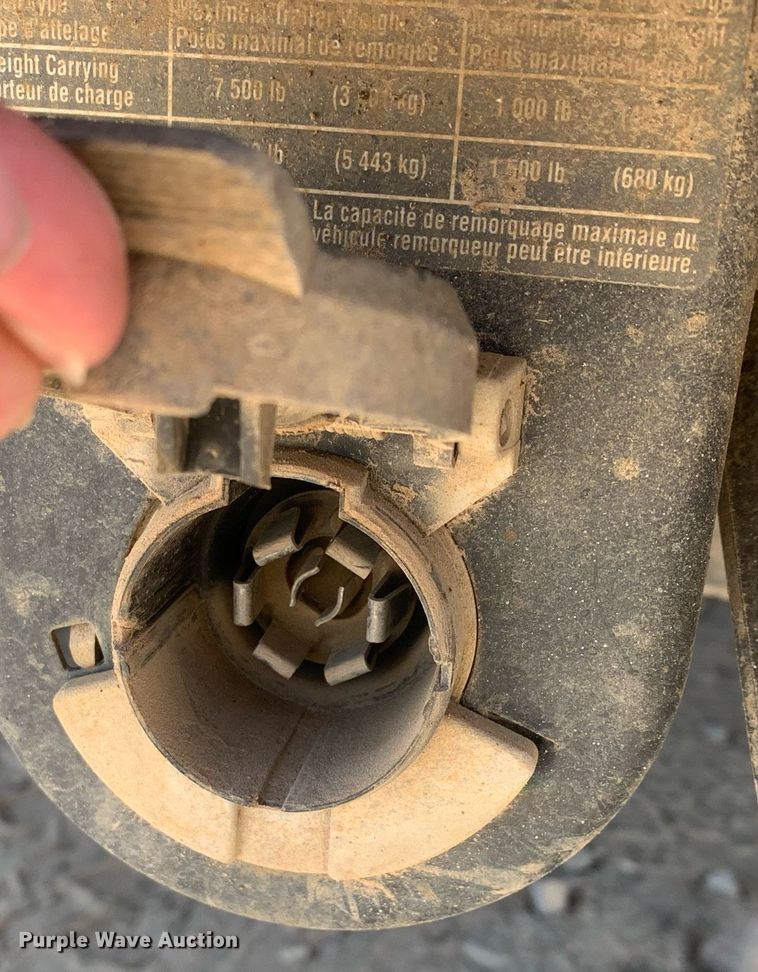 image for item LH9664 2005 Chevrolet Silverado 3500  Crew Cab pickup truck