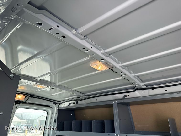 image for item LN9234 2013 Ford E250  van