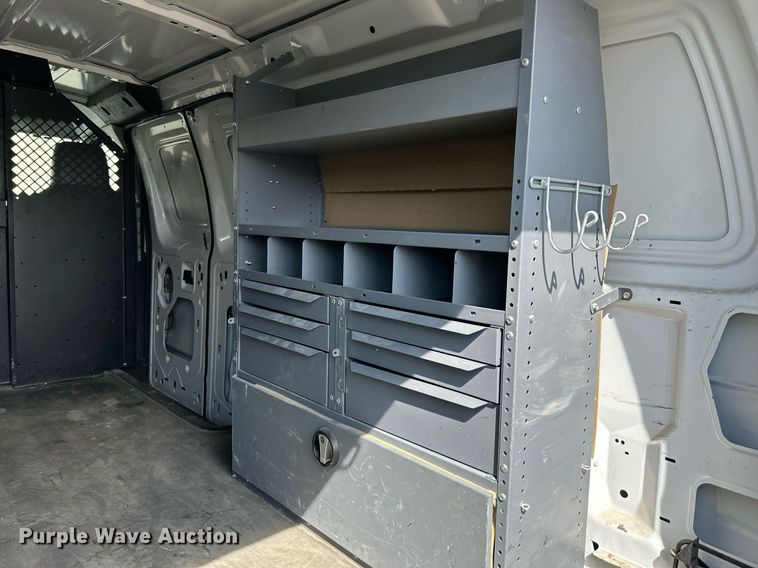 image for item LN9234 2013 Ford E250  van