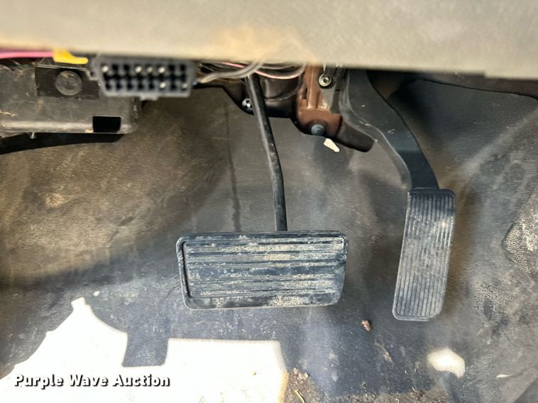 image for item LN9236 2009 Chevrolet Silverado 2500HD  Ext. Cab pickup truck