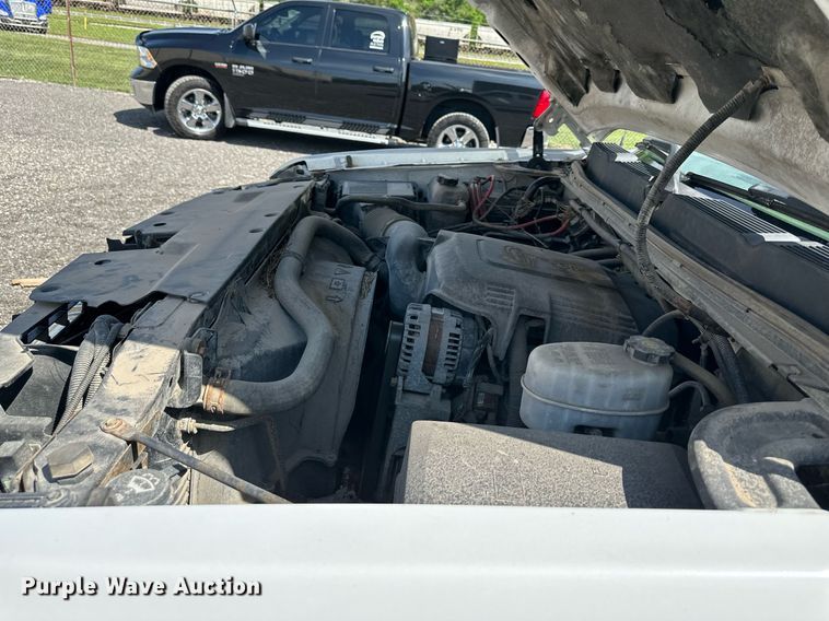 image for item LN9236 2009 Chevrolet Silverado 2500HD  Ext. Cab pickup truck