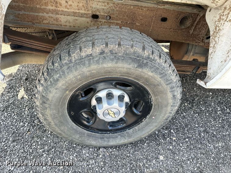 image for item LN9236 2009 Chevrolet Silverado 2500HD  Ext. Cab pickup truck