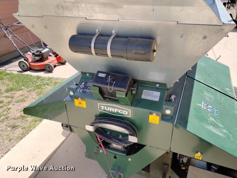 image for item LP9575 Turfco Widespread 1540  top dresser spreader