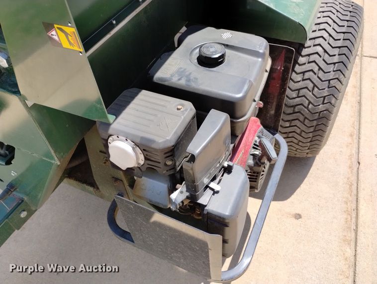 image for item LP9575 Turfco Widespread 1540  top dresser spreader