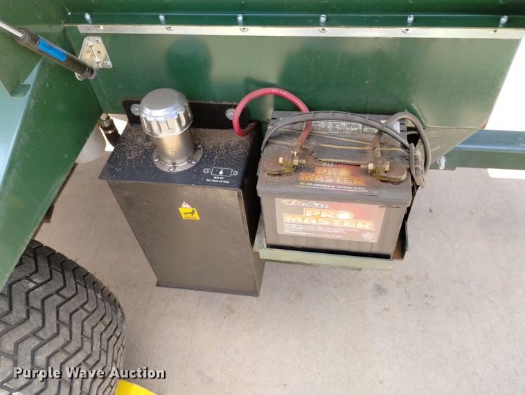 image for item LP9575 Turfco Widespread 1540  top dresser spreader