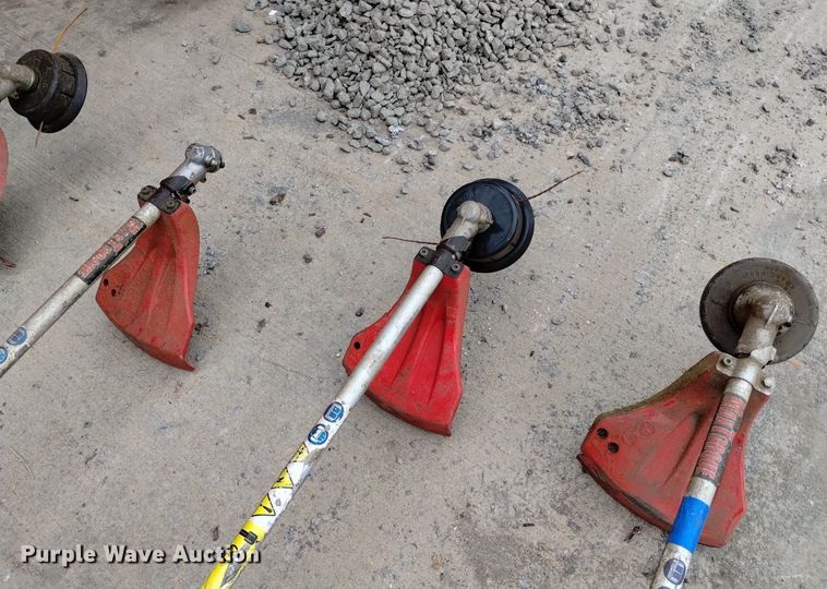 image for item LP9582 Lawn and garden equipment