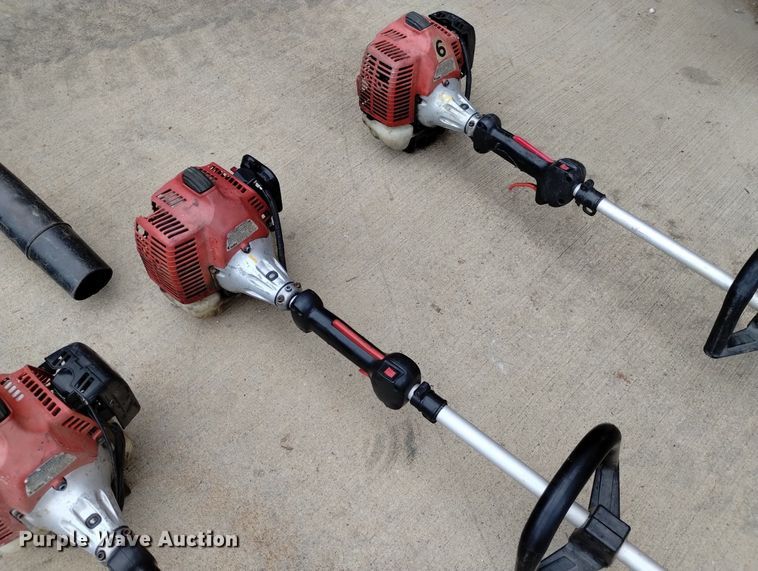 image for item LP9582 Lawn and garden equipment