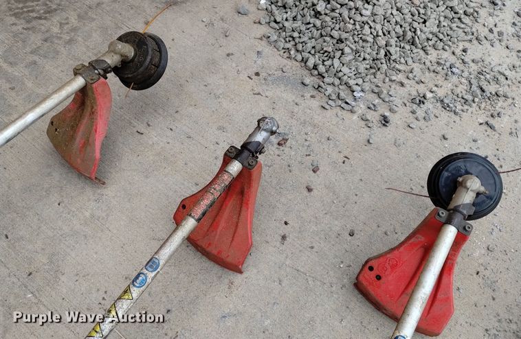 image for item LP9582 Lawn and garden equipment