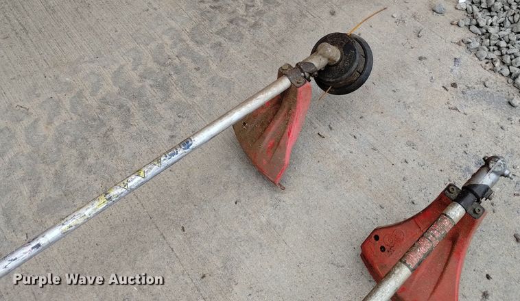 image for item LP9582 Lawn and garden equipment