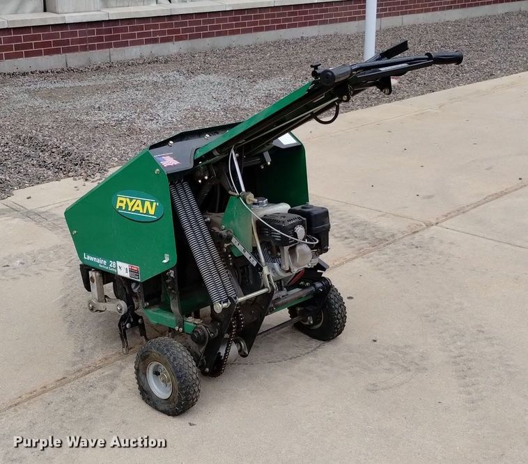 image for item LP9583 Ryan Lawnaire 28  aerator