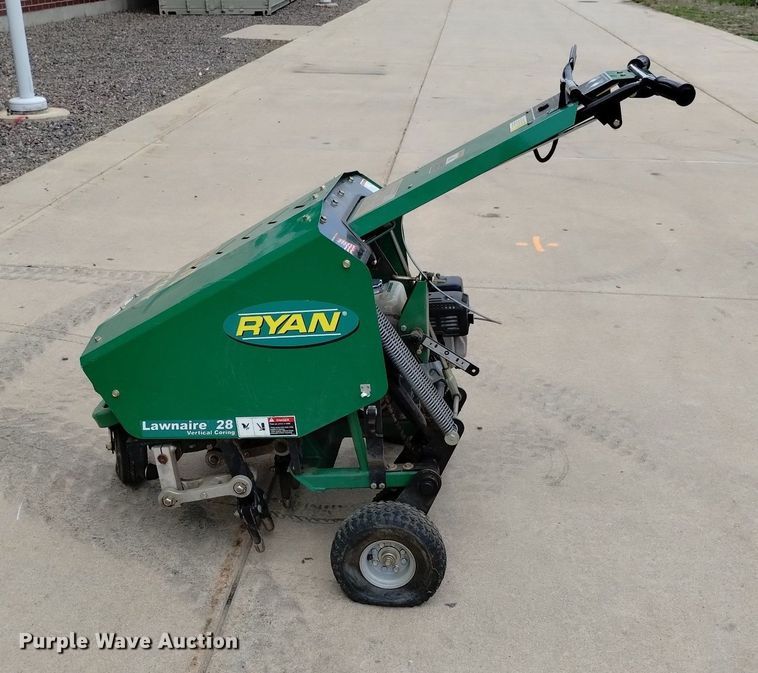 image for item LP9583 Ryan Lawnaire 28  aerator