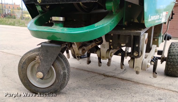 image for item LP9583 Ryan Lawnaire 28  aerator