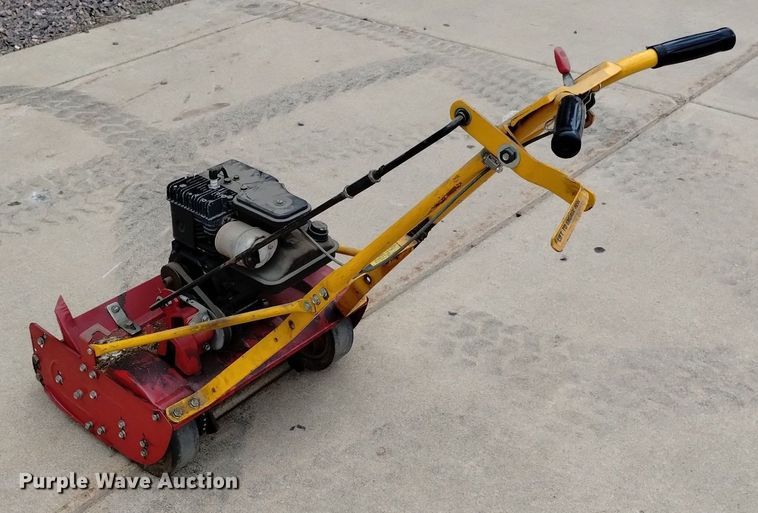 image for item LP9584 McLane  reel mower