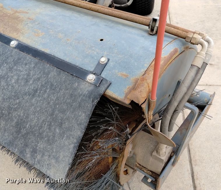 image for item LP9587 Howard H180  broom