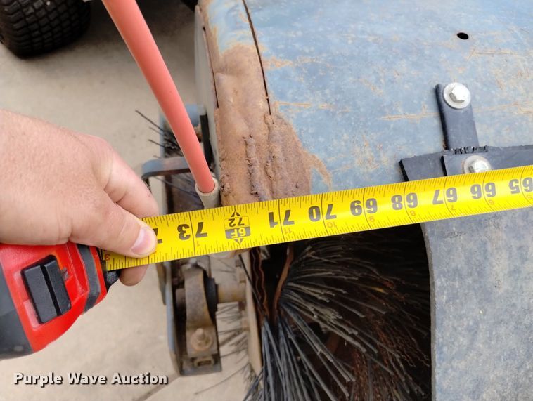 image for item LP9587 Howard H180  broom