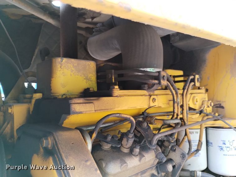 image for item LP9587 Howard H180  broom