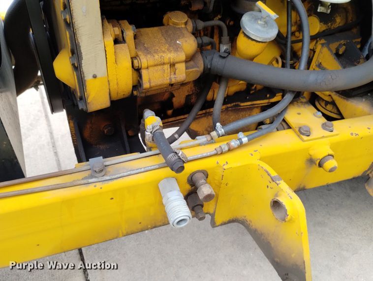 image for item LP9587 Howard H180  broom