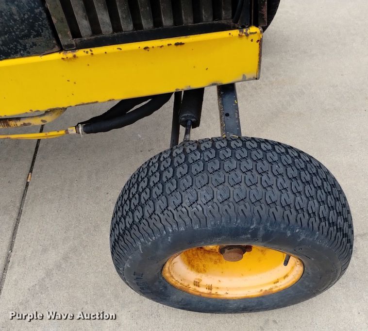 image for item LP9587 Howard H180  broom