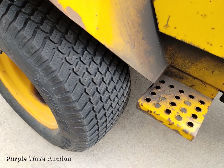 image for item LP9587 Howard H180  broom