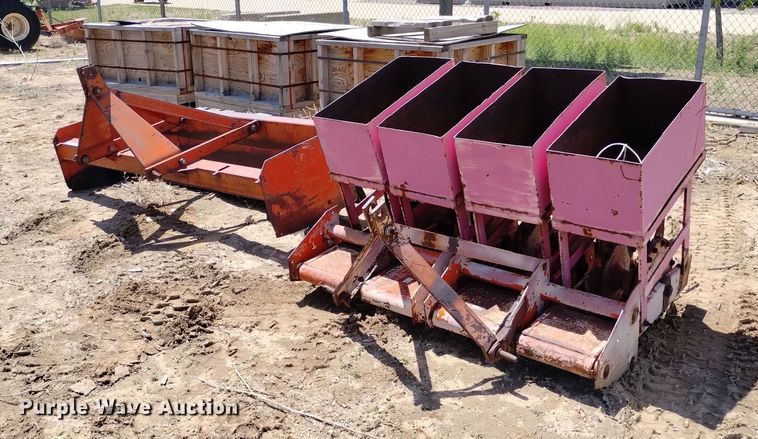 image for item LP9588 (2) three point attachments