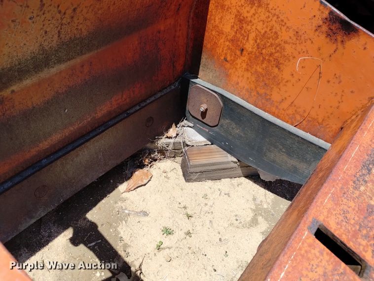 image for item LP9588 (2) three point attachments