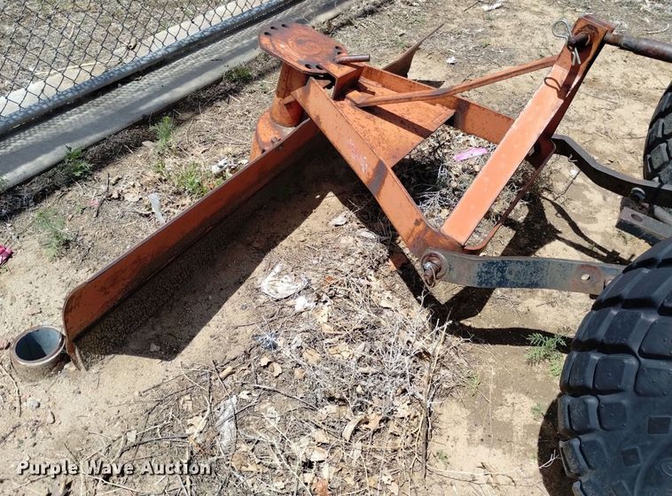 image for item LP9589 Yanmar 187D  MFWD tractor