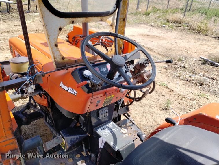 image for item LP9589 Yanmar 187D  MFWD tractor