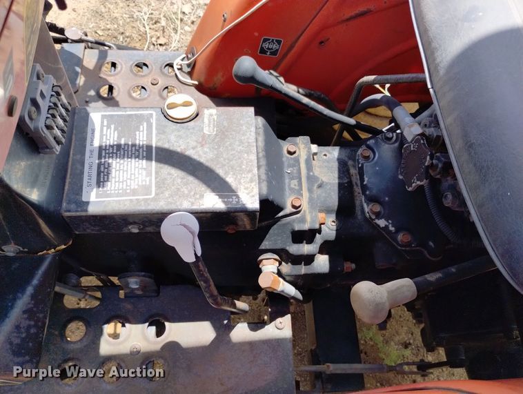 image for item LP9589 Yanmar 187D  MFWD tractor