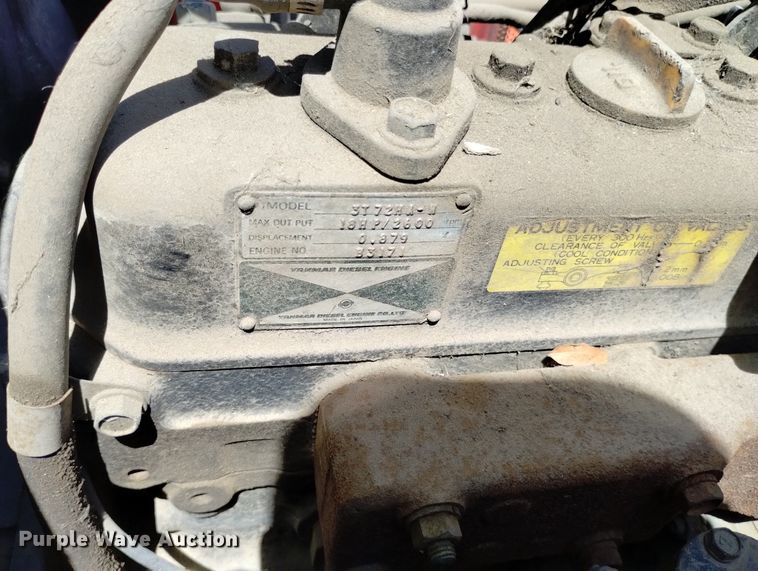 image for item LP9589 Yanmar 187D  MFWD tractor