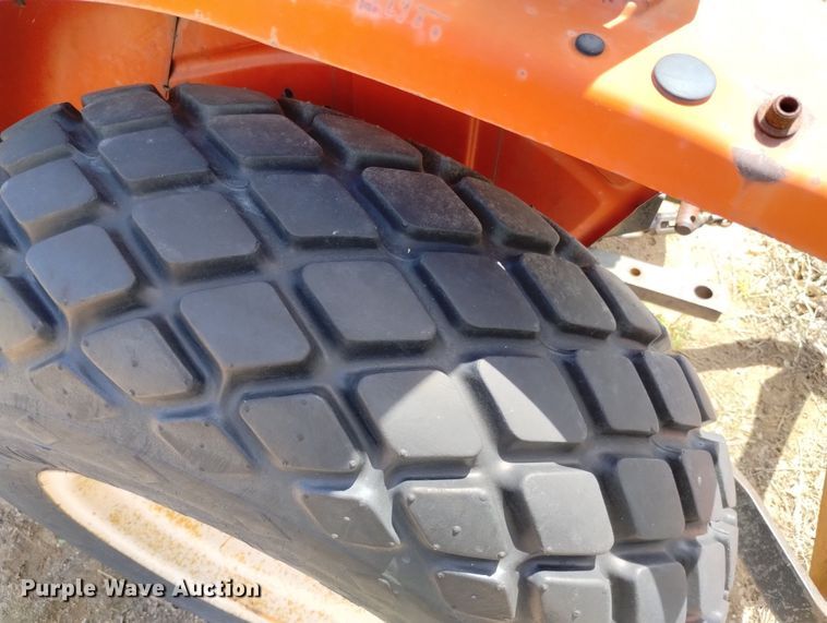 image for item LP9589 Yanmar 187D  MFWD tractor