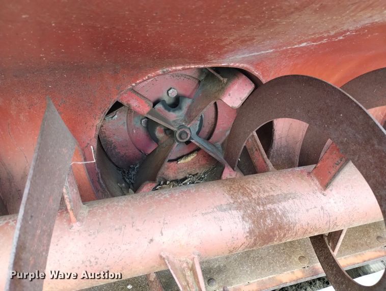 image for item LP9590 Toro 30570  snow blower