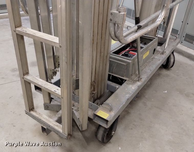 image for item LP9597 Genie DPL-30SP  vertical lift