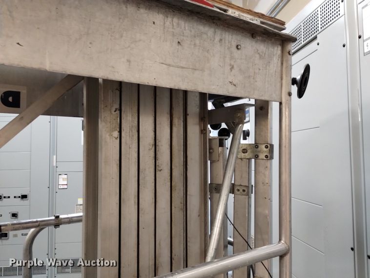 image for item LP9597 Genie DPL-30SP  vertical lift