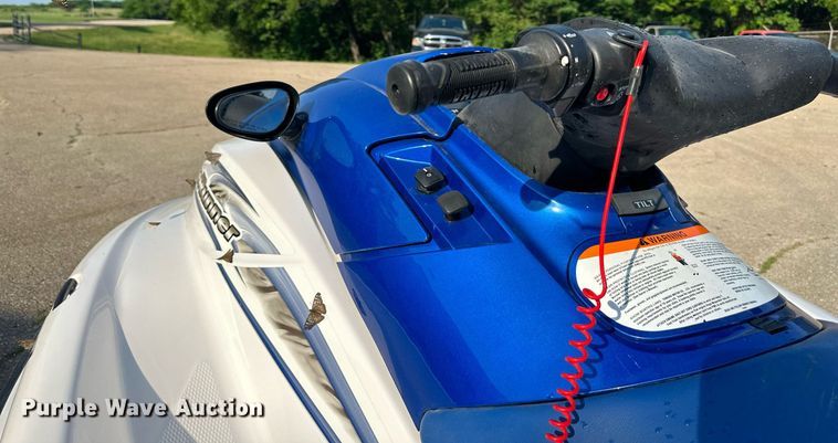 image for item LP9977 Yamaha Wave Runner SUV 1200  personal watercraft