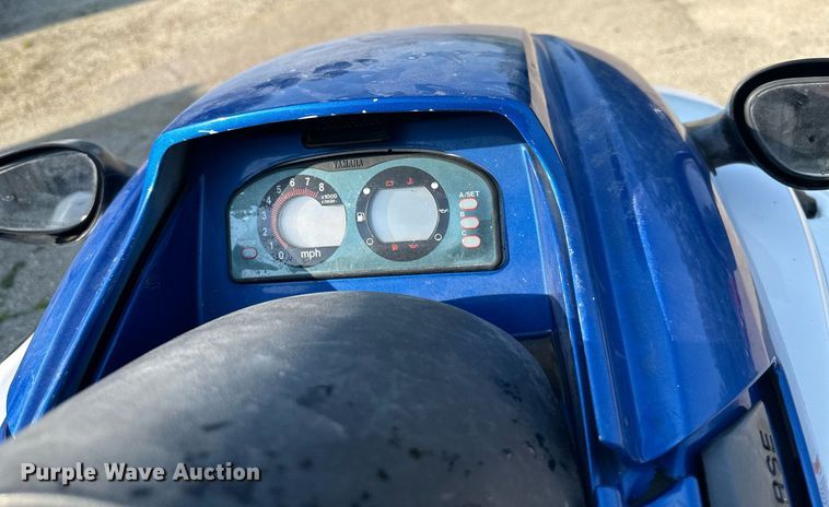 image for item LP9977 Yamaha Wave Runner SUV 1200  personal watercraft