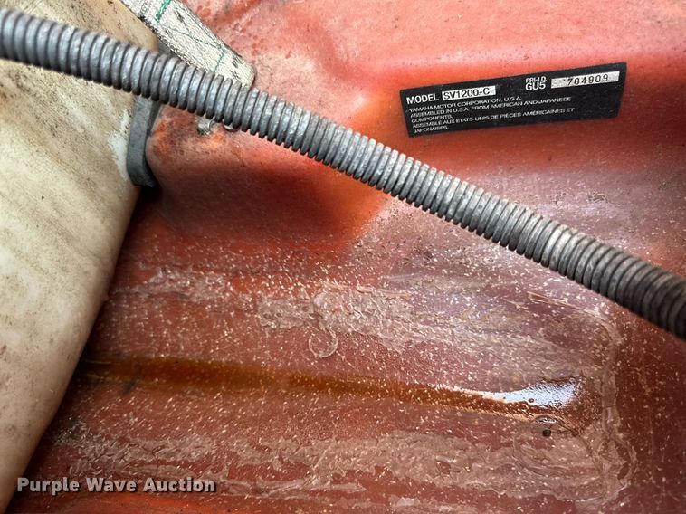 image for item LP9977 Yamaha Wave Runner SUV 1200  personal watercraft